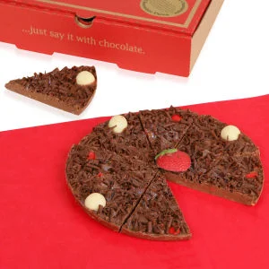 Pizza au Chocolat Fraise -The Gourmet Chocolate Image 1