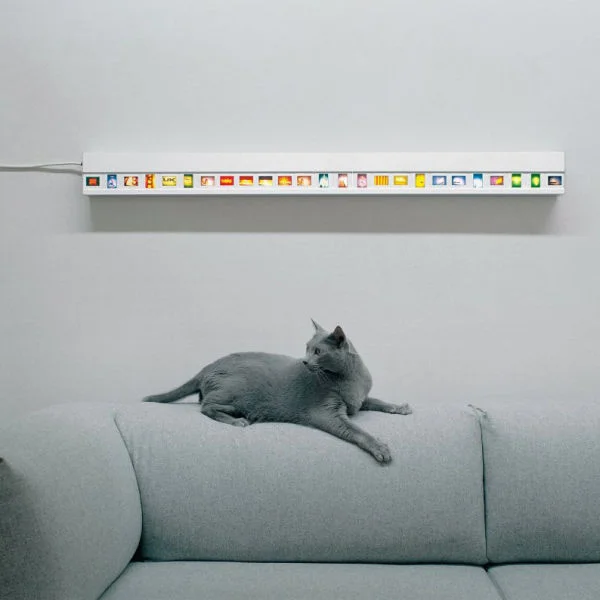 Wall Mounted Photo Slide Light with 25 Slide Spaces Image 1