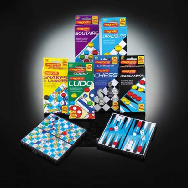 Magnetic Travel Game - Solitaire Image 1