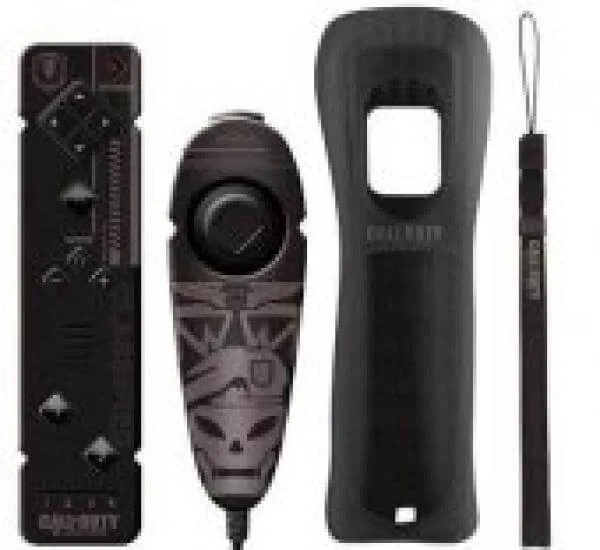 Call of Duty Black Ops Wiimote and Nunchuk Controller Pak - Camo Image 1