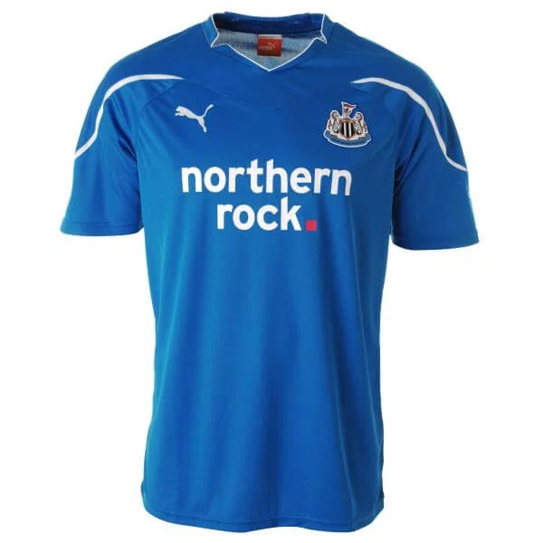 Newcastle FC Away Football Shirt 2010/2011 Short Sleeve – Kids - 26 - Bleu Image 1