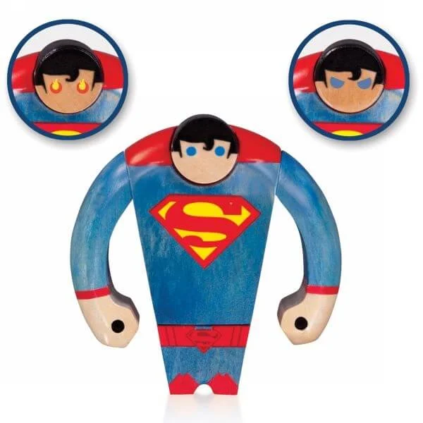 Figurine en Bois Superman Image 1