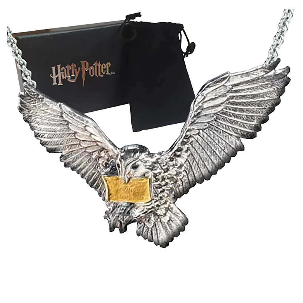 Harry Potter The Flying Hedwig Pendant Image 1