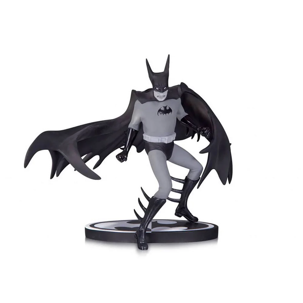 Statuette Batman Noir et Blanc par Tony Millionaire DC Collectibles Entertainment Earth Exclusive Image 1