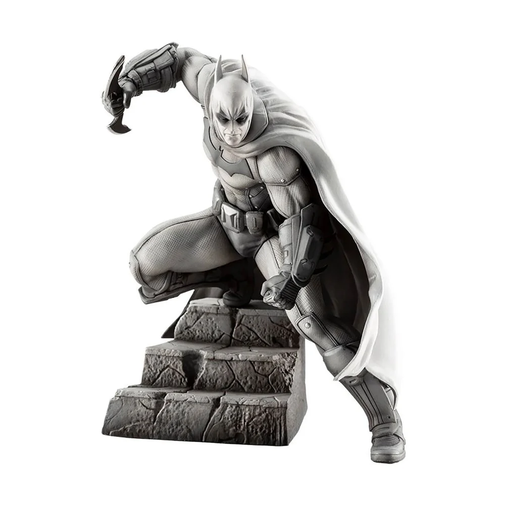 Statuette en édition limitée Batman, 10e anniversaire Batman Arkham, Artfx+ – Kotobukiya Image 1