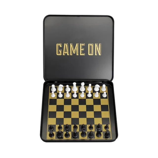 GAME ON CHESS SET