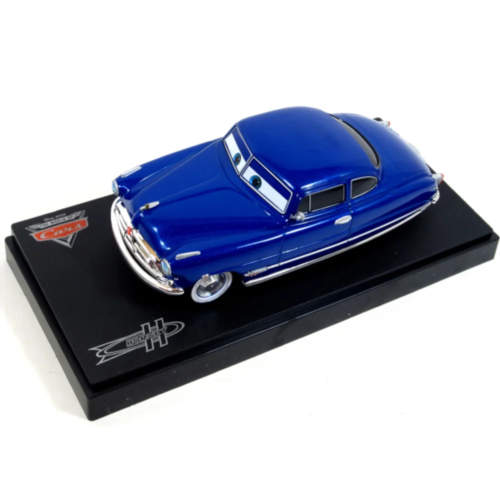 Mattel Disney Cars Doc Hudson Edition Collector Figure moulée Echelle 1:24 Image 1