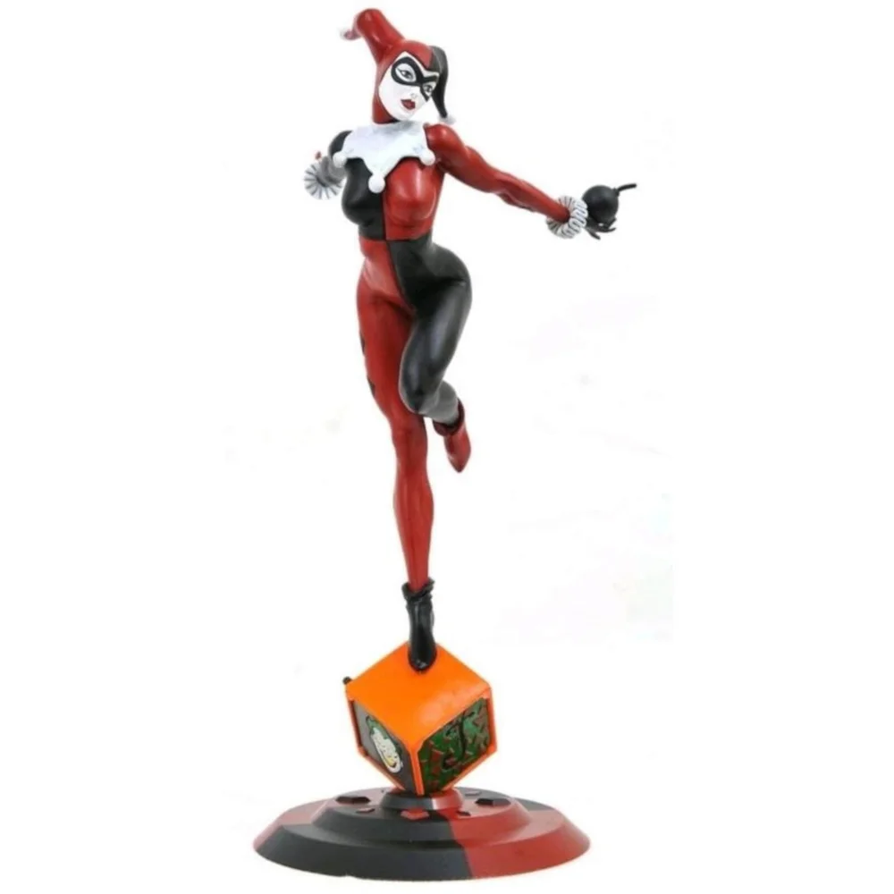 Statuette Harley Quinn classique en PVC (23 cm), édition exclusive – DC Comic Gallery Image 1
