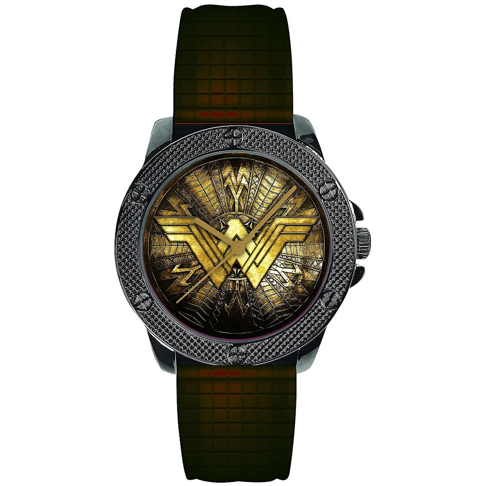 DC Comics Watches DC Wonderwoman Image 1