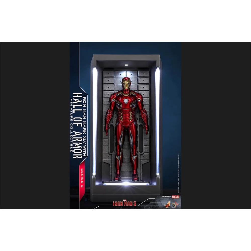 Hot Toys Masterpiece Compact - Figurine miniature : Iron Man 3/Série2 - Iron Man Mark 45 (avec Salle des armures) Image 1