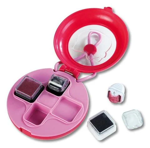 Hello Kitty Fashion To Go - Tat2 Kit Image 1