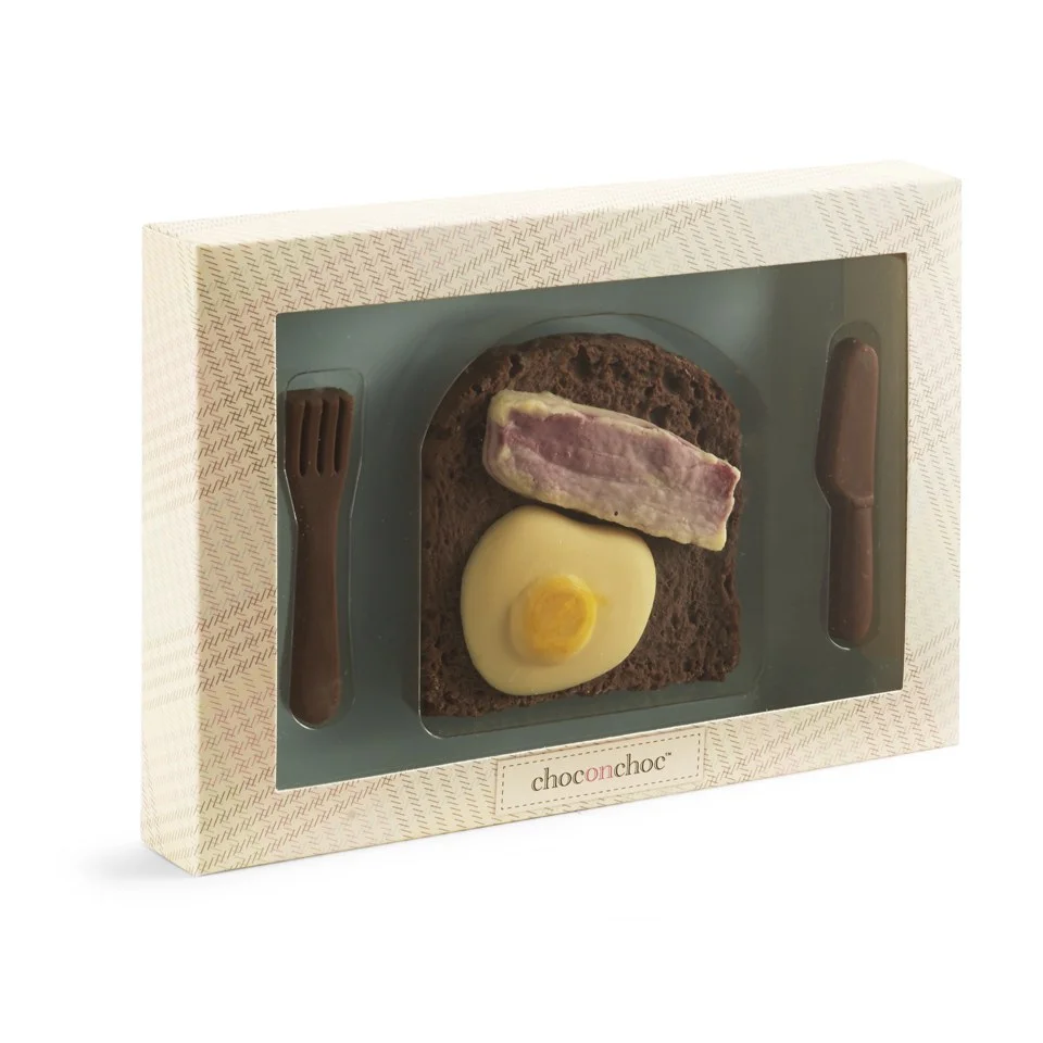 Petit-Déjeuner en Chocolat -Bacon, Oeuf et Tartine Grillée Image 1