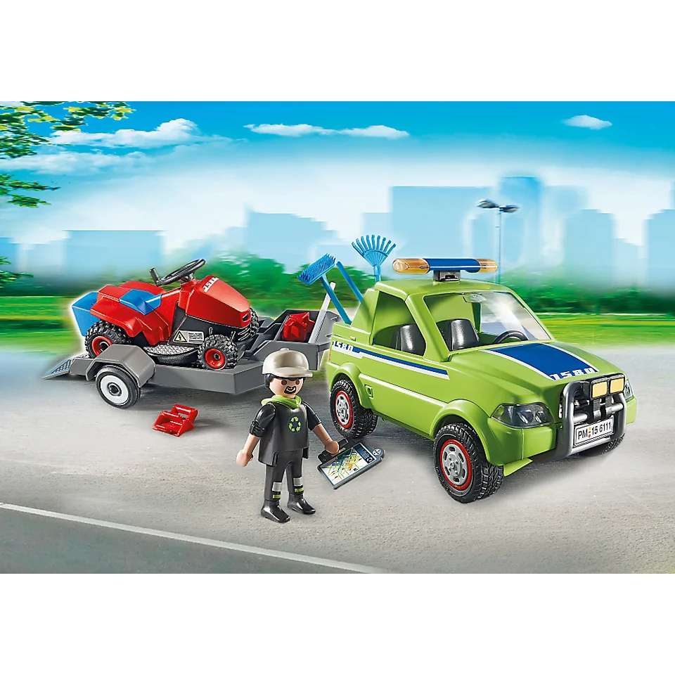 Playmobil City Action Landscaper with Lawn Mower (6111) Image 1