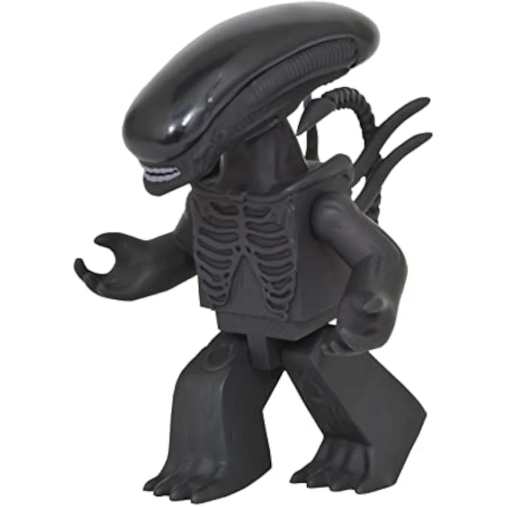 Diamond Select Alien: Covenant Xenomorph Figurine Image 1