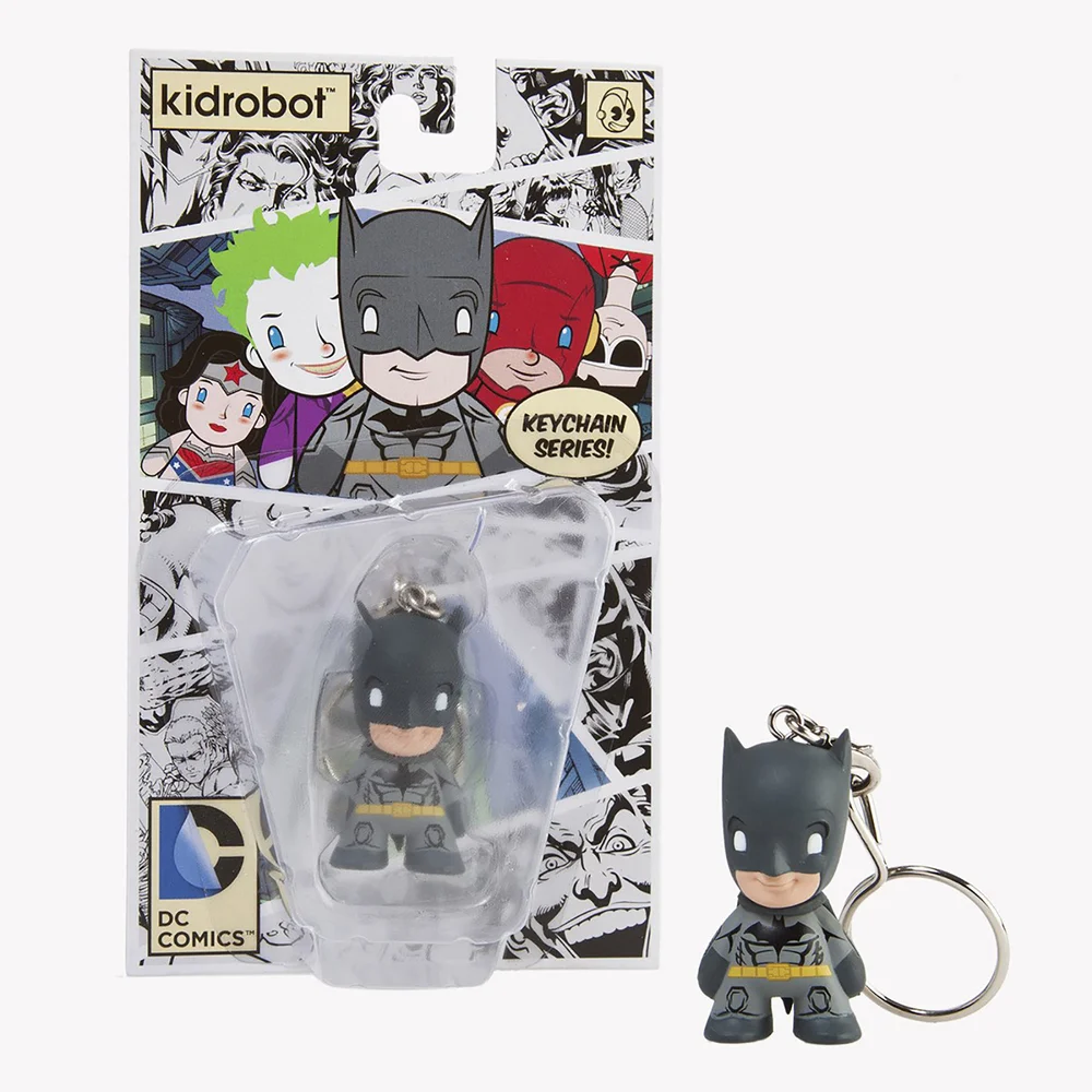 DC Universe 1.5'' Keychain - Batman Image 1