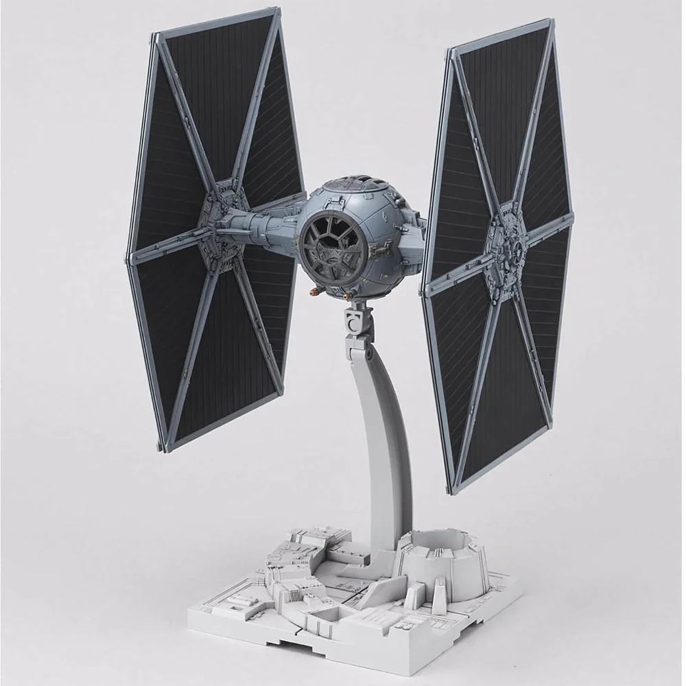 Revell Star Wars Tie Fighter Plastic Buildable Model 1:72 Scale Image 1