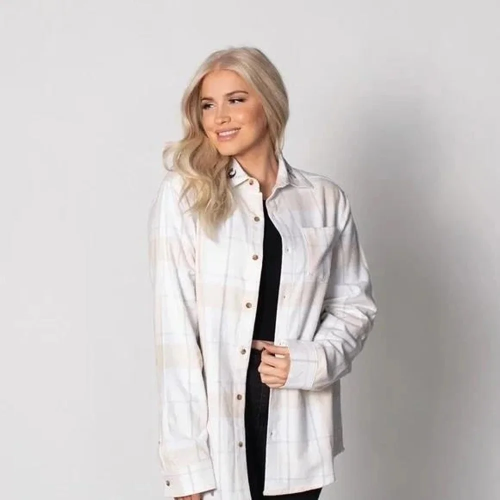 Cakeworthy Princess Leia Flannel - S Image 1