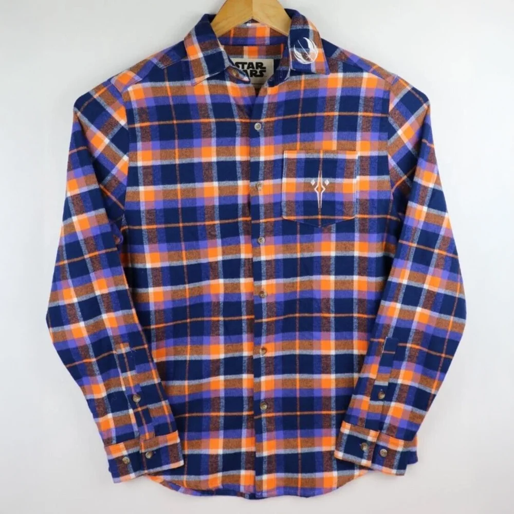 Cakeworthy Ahsoka Tano Flannel - S Image 1