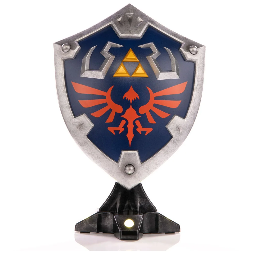 First 4 Figures Legend of Zelda Breath of the Wild PVC Statue Hylian Shield Collector's Edition 29 cm Image 1
