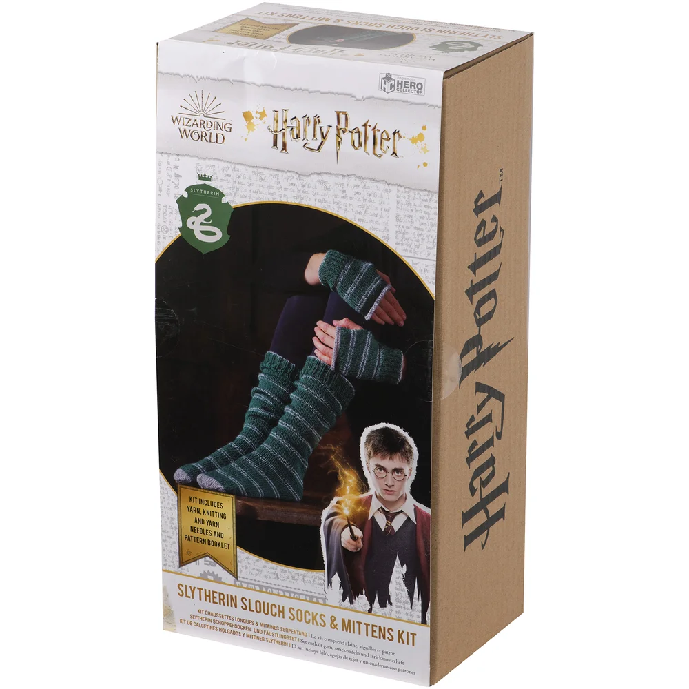 Eaglemoss Slytherin Mittens & Slouch Socks Knit Kit Image 1