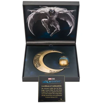 Répliques en 3D de la boussole du scarabée et du croissant du chevalier de la lune - Exclusivité Zavvi