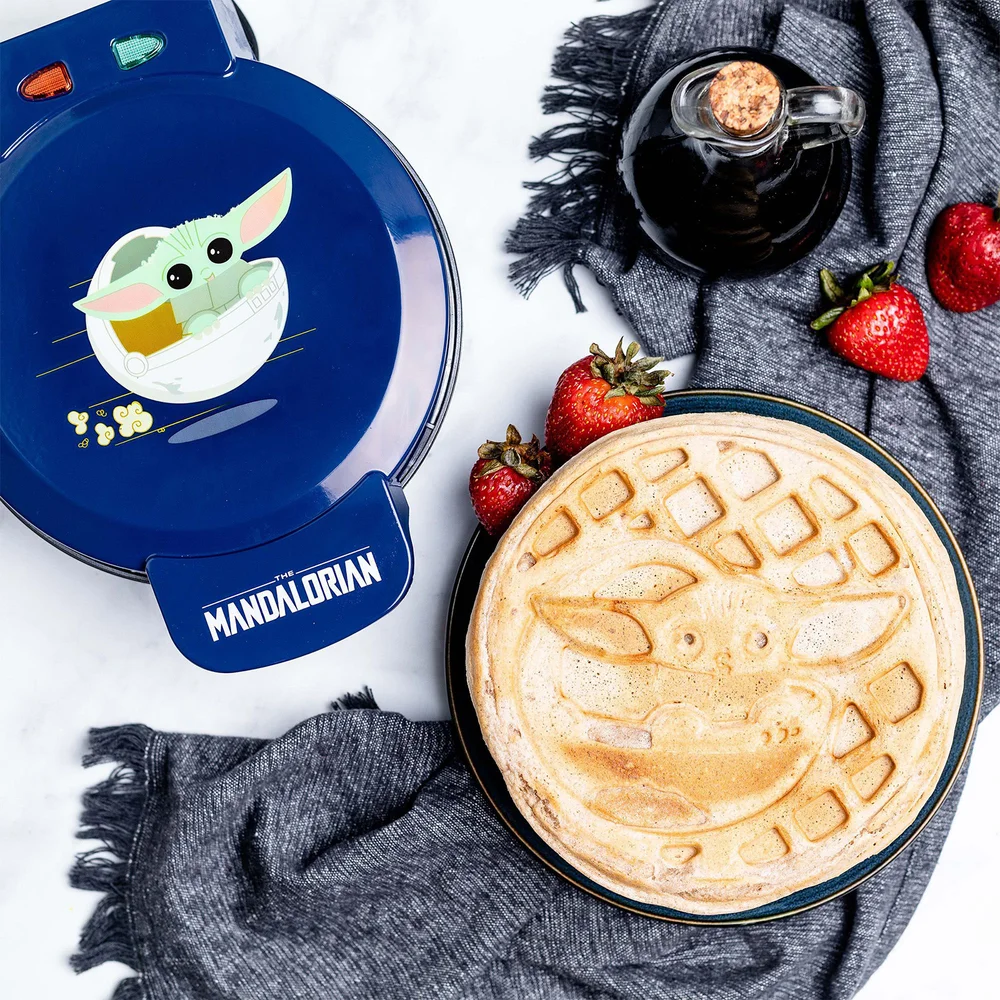The Mandalorian - The Child (Baby Yoda) Waffle Maker - UK Plug Image 1