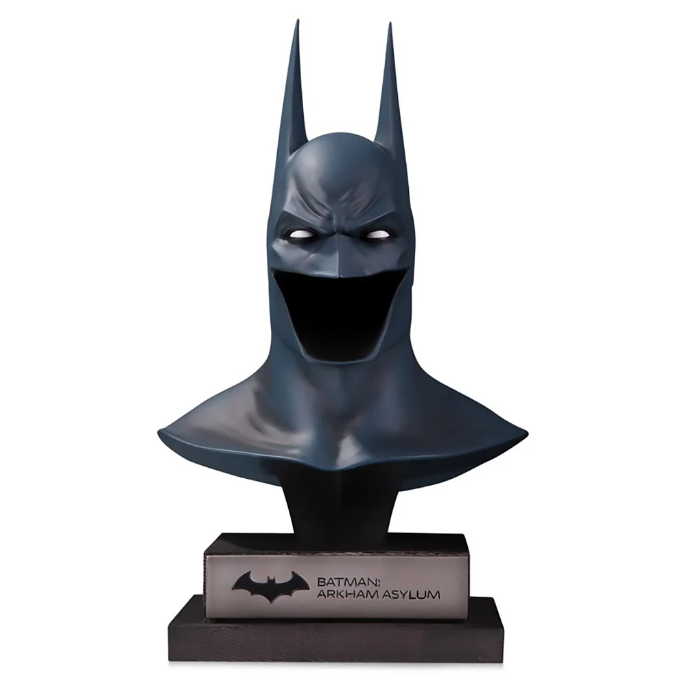DC Comics - 1/2 Scale Replica: DC Gallery Batcowl - Batman Arkham Asylum (Blue Version) Image 1