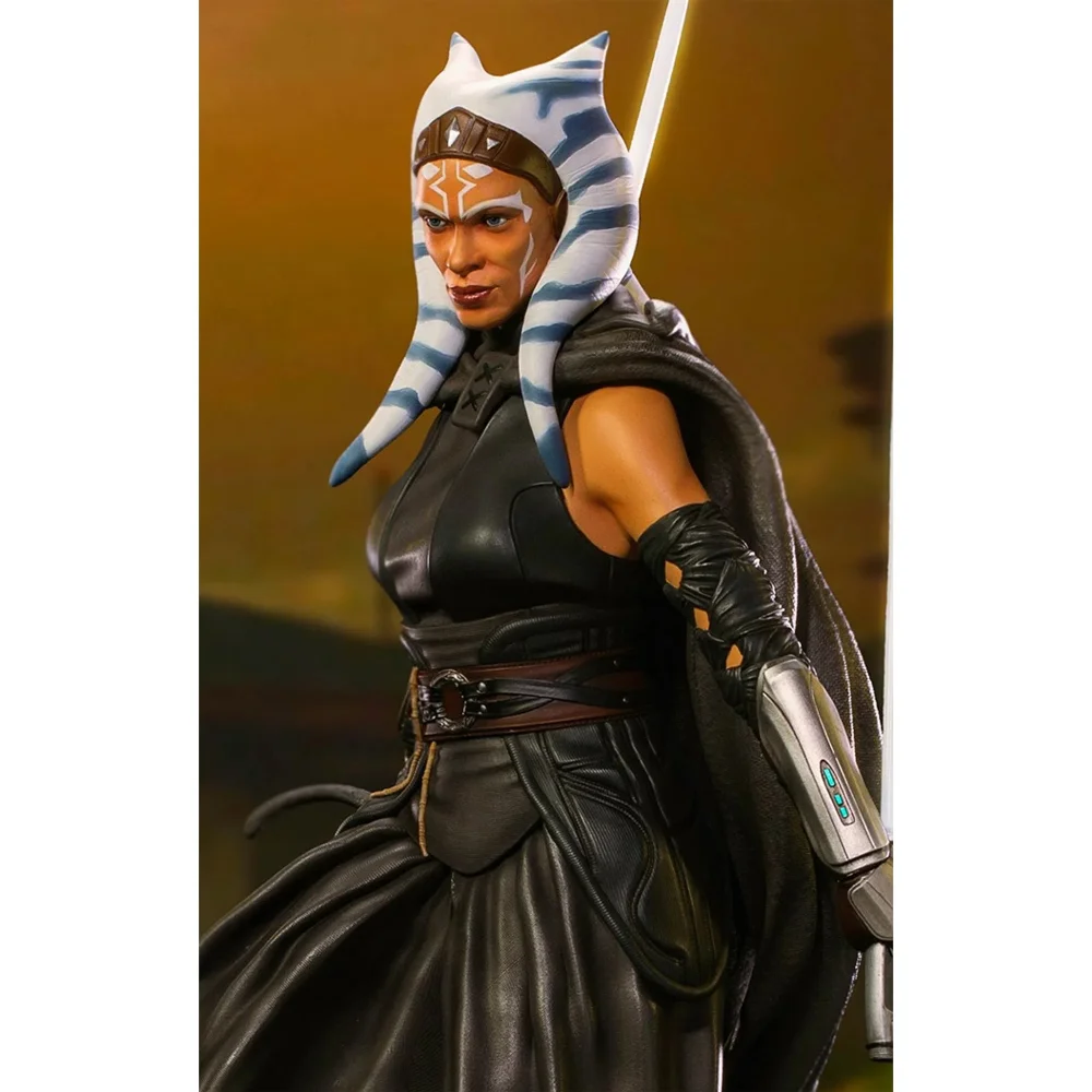 Iron Studios Ahsoka Tano Star Wars Legacy Replica 1/4 Collectible Statue (64cm) Image 1