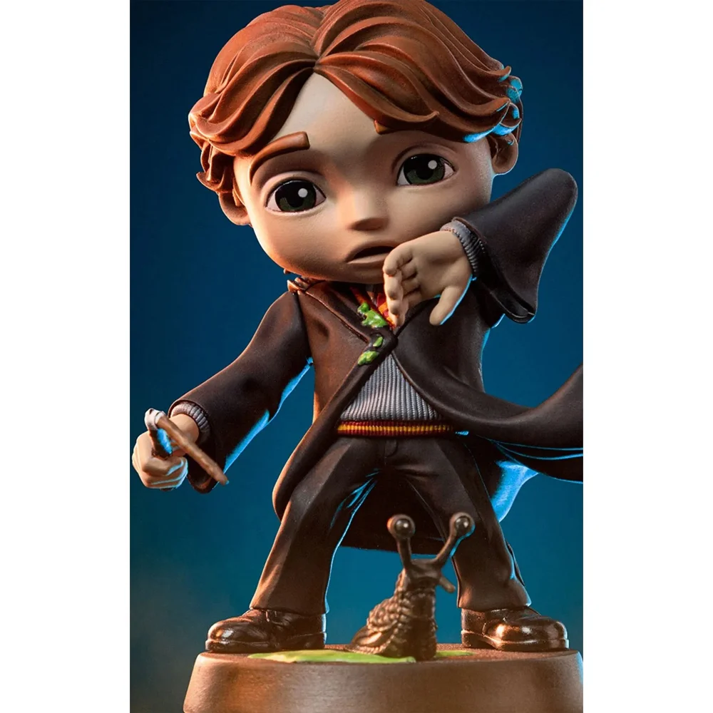 Iron Studios Ron Weasley Broken Wand Harry Potter Minico Figure (14cm) Image 1
