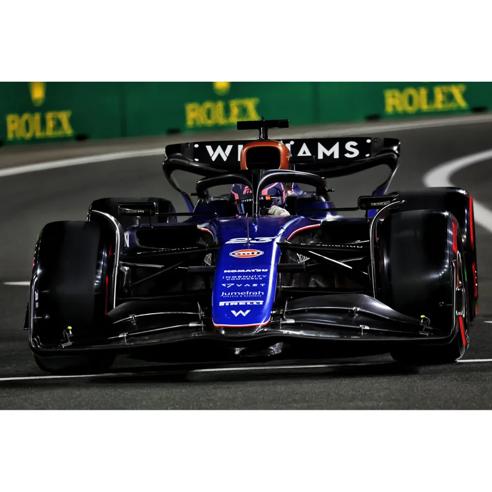 Minichamps 1:18 Williams Racing FW46 Alex Albon 2024 Image 1