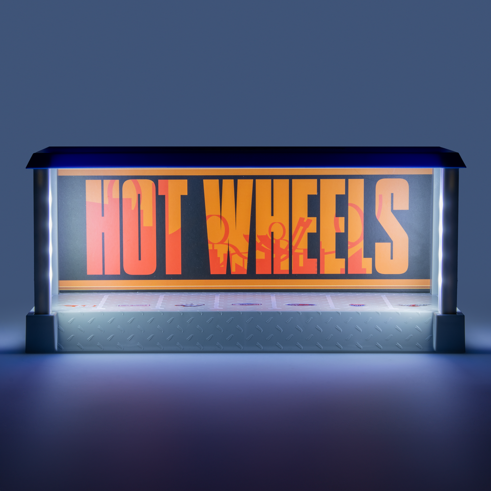 Hot Wheels Garage Display Case Light Image 1