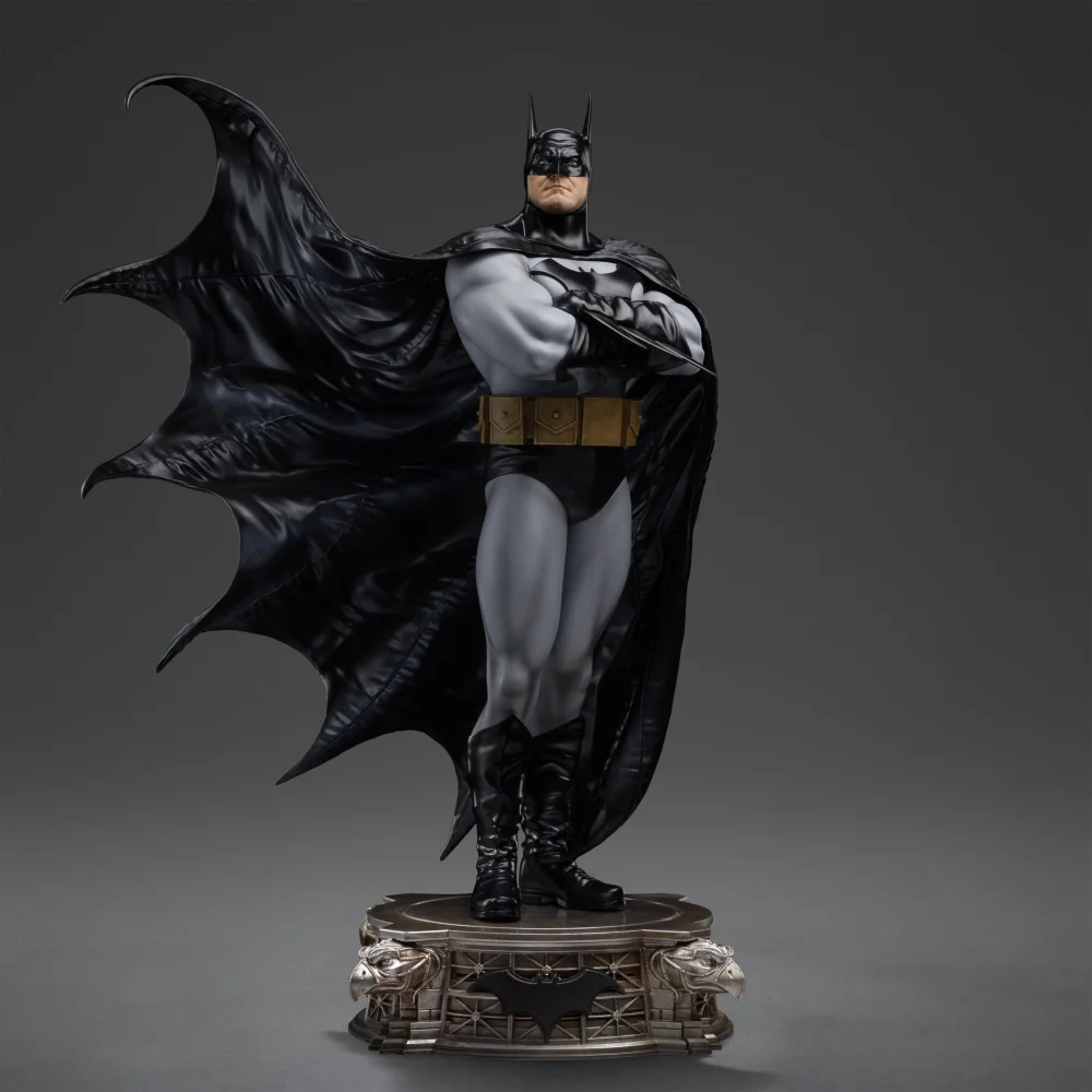 Iron Studios DC Comics Batman DC Trinity Legacy Replica 1/4 Statue Image 1