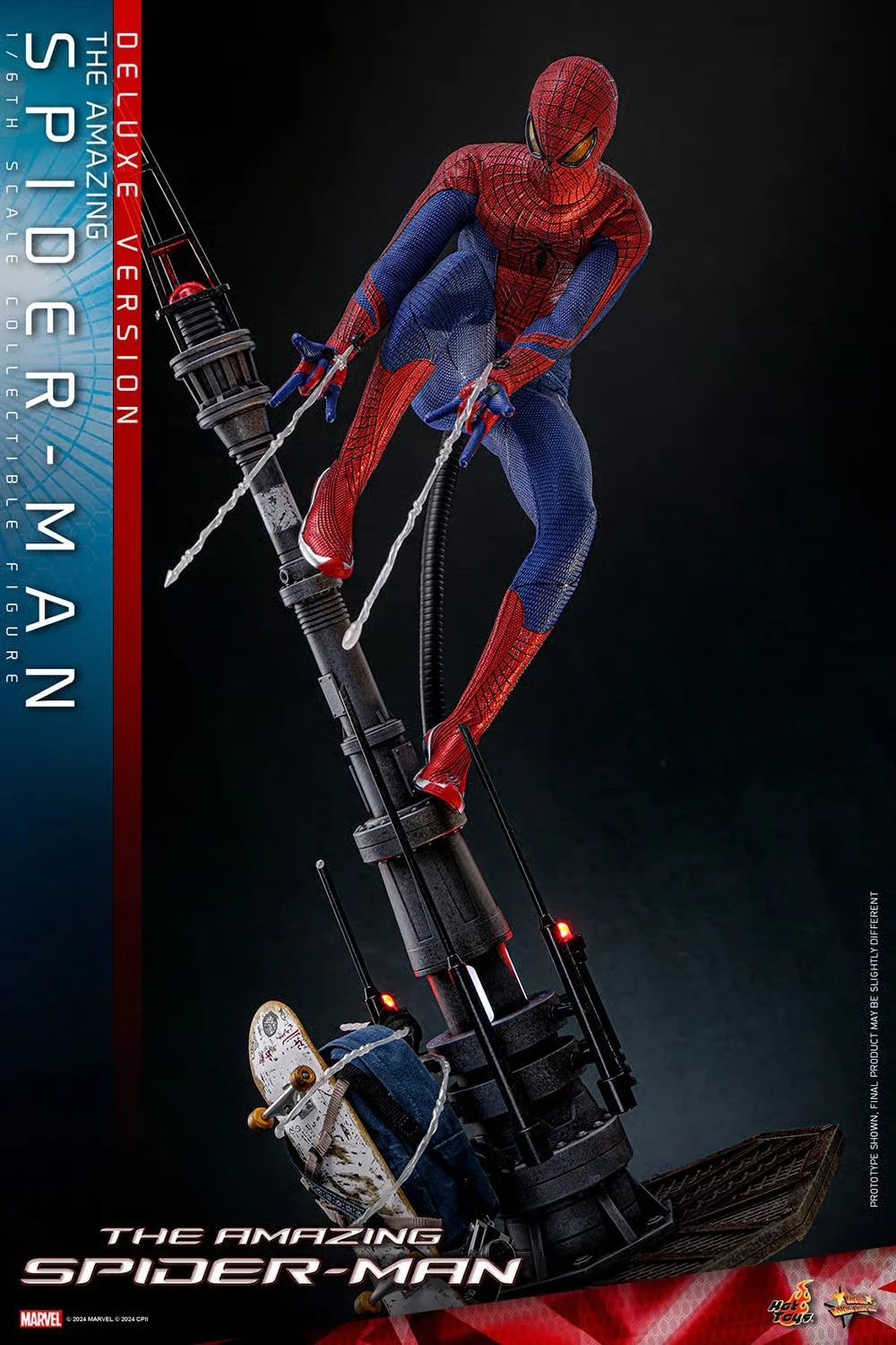 Hot Toys The Amazing Spider-Man (Andrew Garfield) 1:6 Scale Deluxe Edition Collectible Figure Image 1