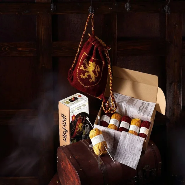 Harry Potter Knit Craft Set Gryffindor Kit Bags