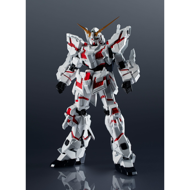 Tamashii Nations Gundam Universe RX-0 Unicorn Gundam Renewal