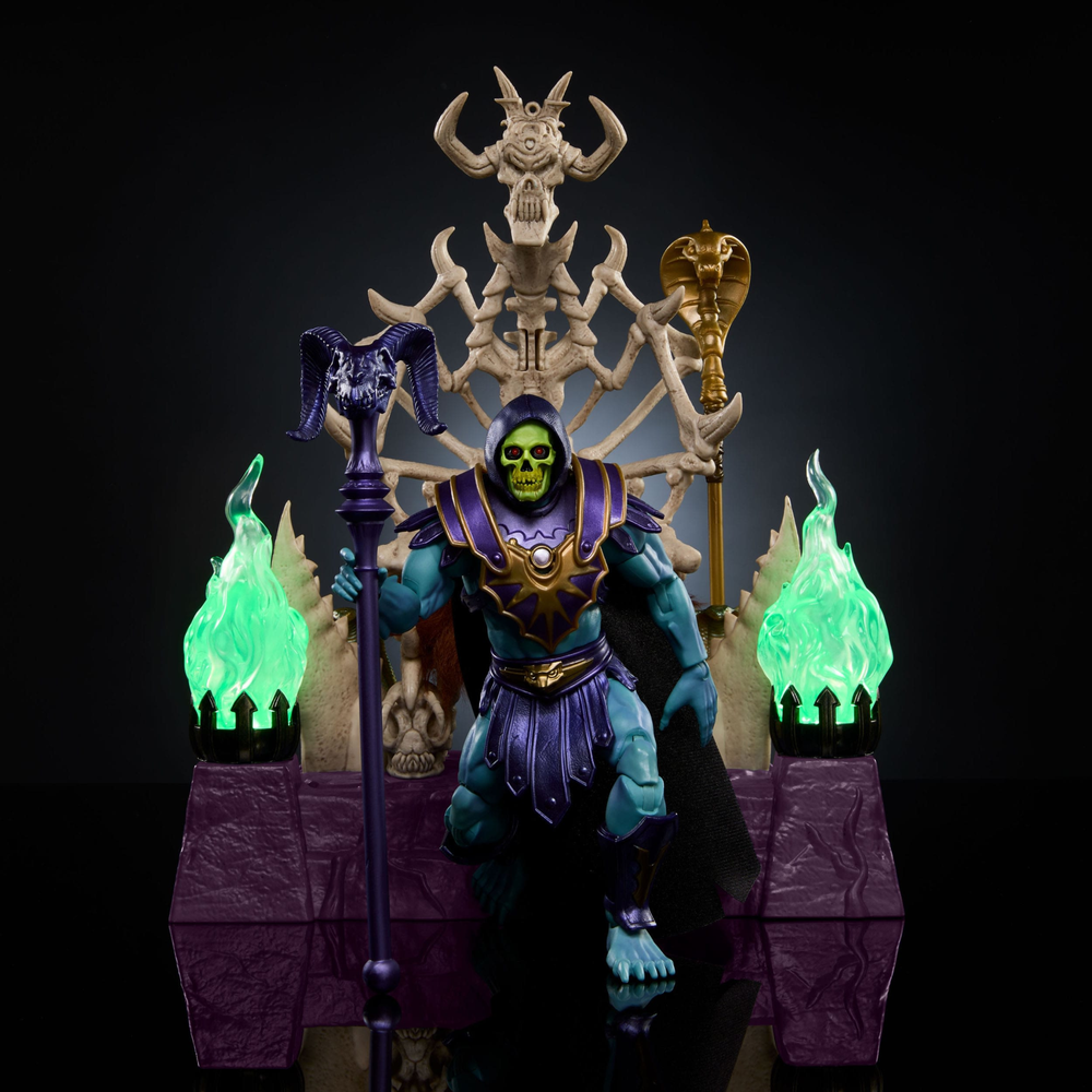 Masters of the Universe: New Eternia Masterverse Action Figure Skeletor & Throne 18 cm Image 1