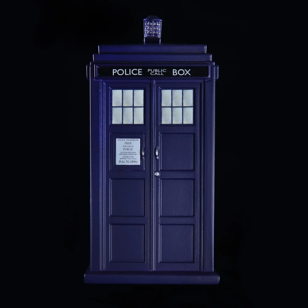 Doctor Who The Ninth & Tenth Doctor's TARDIS Seasons 1-5 1:21 Scale Polyresin Model (12.9cm) Image 1