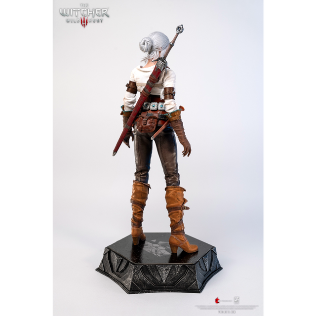PureArts THE WITCHER : Ciri of Cintra 1/6 Scale Articulated Figure