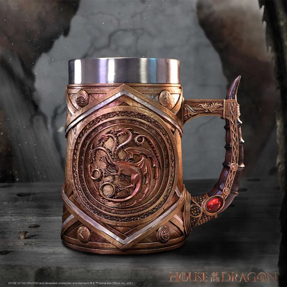 House of the Dragon Targaryen Crown and Dagger Tankard 16cm Image 1