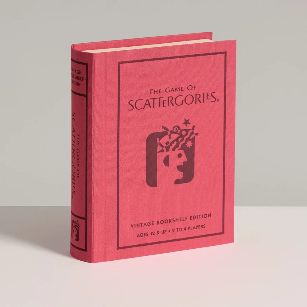 Scattergories Vintage Bookshelf Edition Image 1