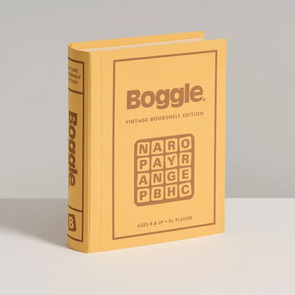 Boggle Vintage Bookshelf Edition Image 1