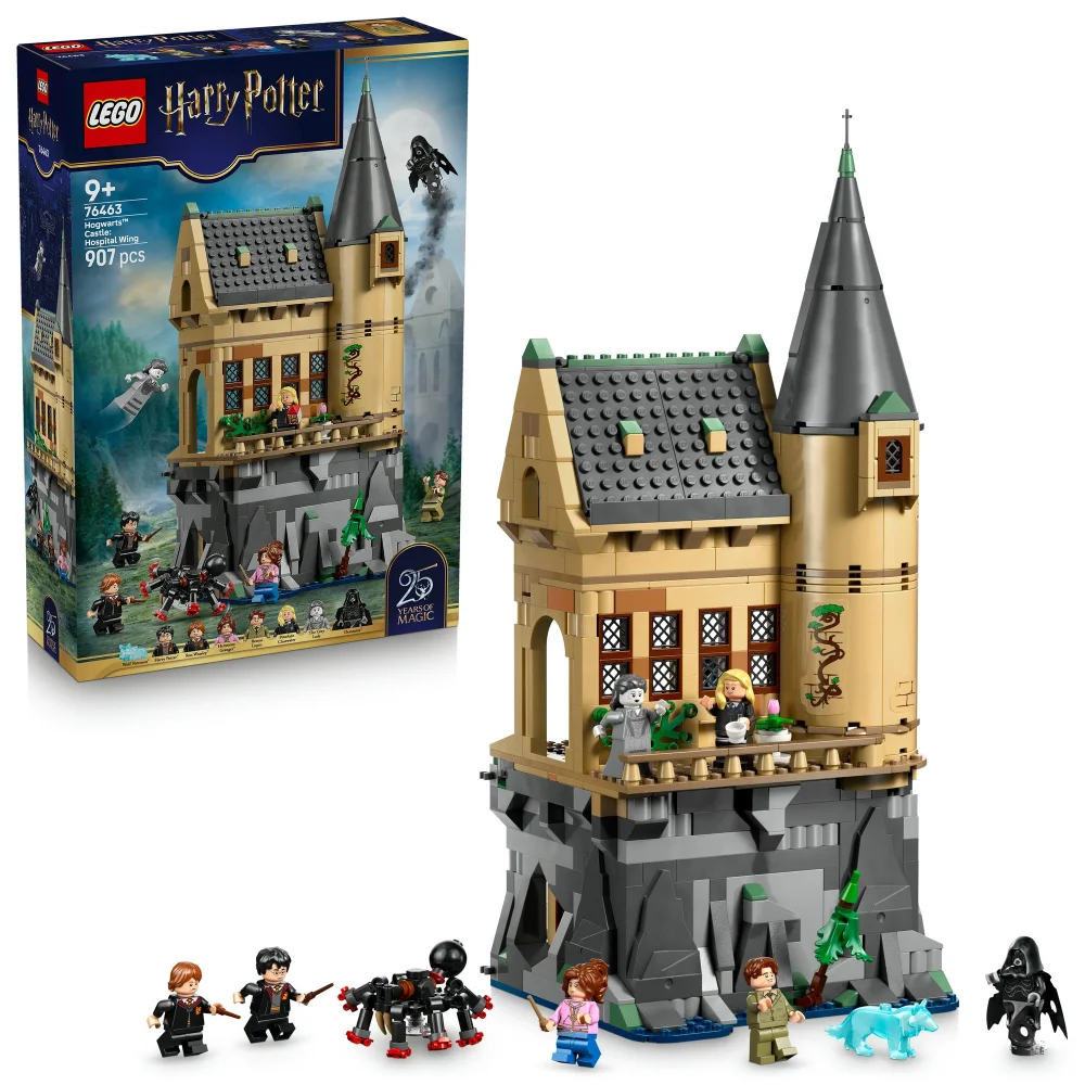 LEGO Harry Potter Hogwarts Castle: Hospital Wing Toy 76463 Image 1