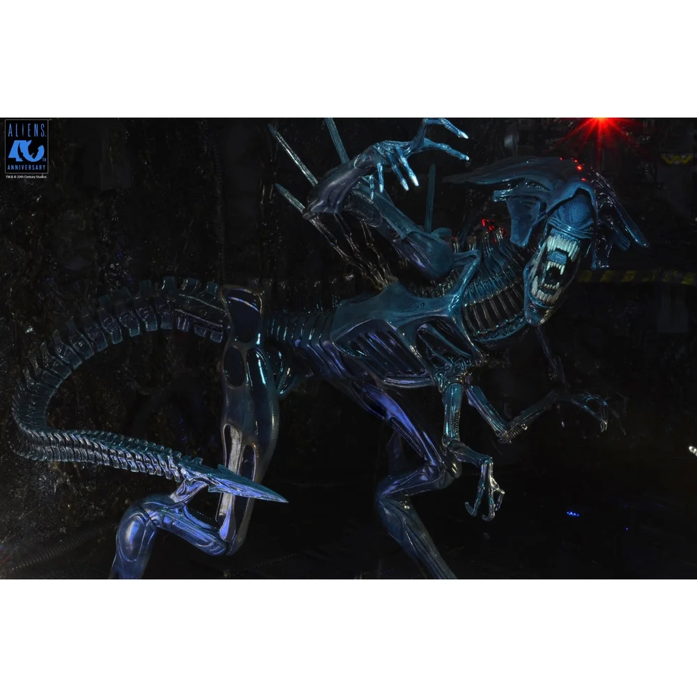 ALIEN RESURRECTION - ALIEN QUEEN ULTRA DELUXE BOXED FIGURE - NECA Image 1