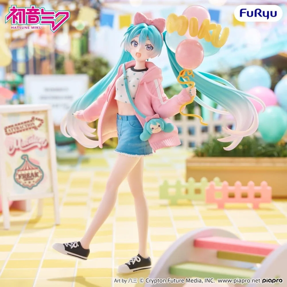 Hatsune Miku Muchute PVC Figure Theme Park Date Version 19 cm Image 1