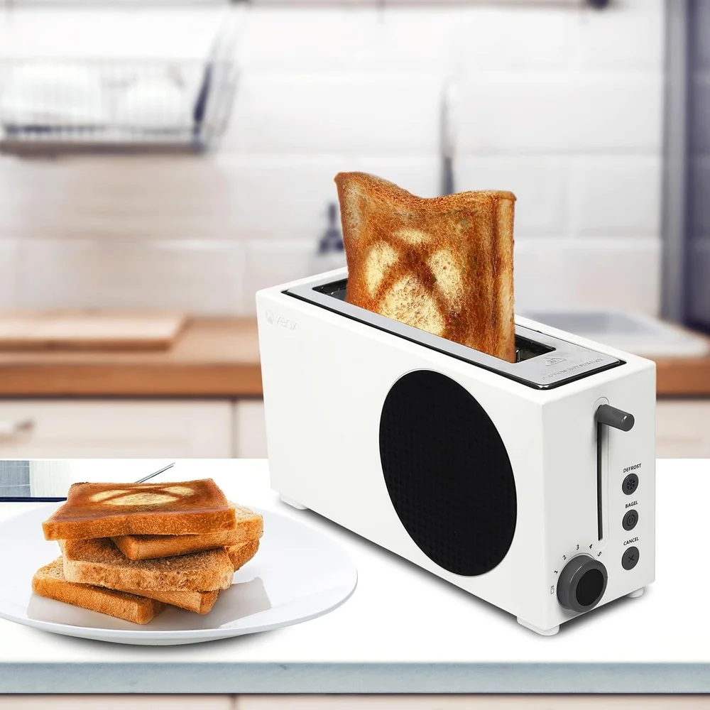 Ukonic Xbox Series S Officially Licensed 2-Slice Toaster – White Image 1