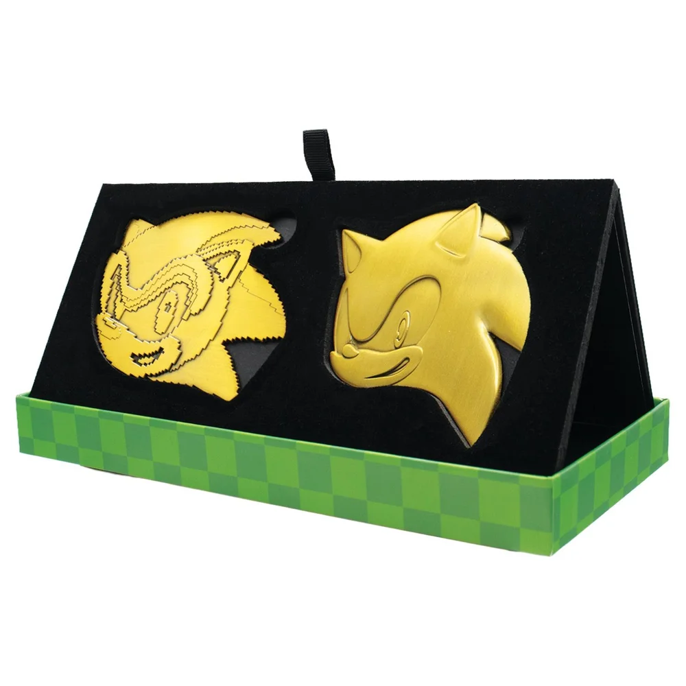 Sonic the Hedgehog – 35th Anniversary Limited Edition Then & Now Medallion Set Image 1