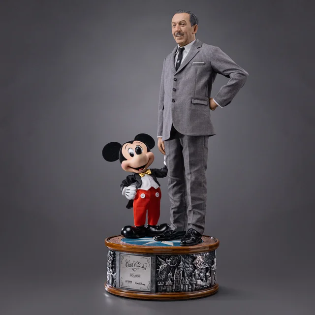 Iron Studios Disney Classics Walt Disney & Mickey Mouse Art Scale 1/4 Statue