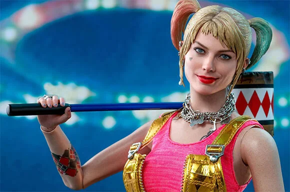 FIGURINE HARLEY QUINN HOT TOYS !