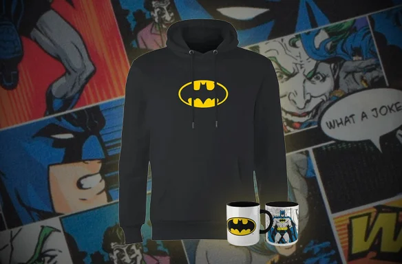 AVEC DES SWEATS À CAPUCHE DC