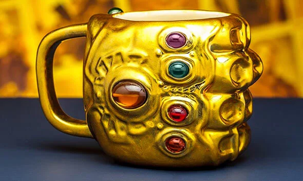 TASSE 3D GANT DE L'INFINI